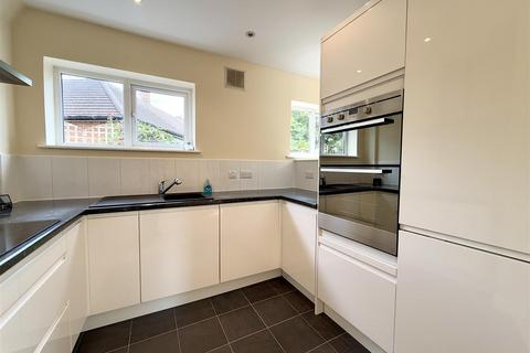 undefined, Potley Hill Road, Yateley GU46