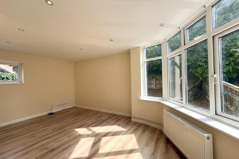 undefined, Potley Hill Road, Yateley GU46
