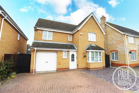 4 bedroom detached house for sale, Rodber Way, Park Hill, NR32