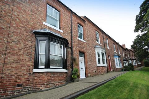 2 bedroom apartment to rent, Nevilledale Terrace, Durham