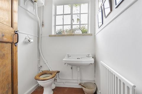 94 Barton Road, Cambridge, CB3 9LH