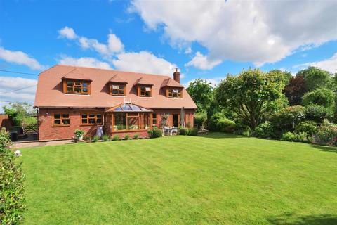 4 bedroom detached house for sale, Hampton Bishop, Hereford, HR1 4JX