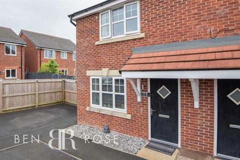 3 bedroom end of terrace house for sale, Alvis Close, Leyland