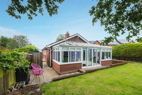 3 bedroom detached bungalow for sale, Oathills Close, Tarporley