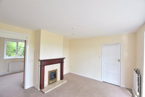 3 bedroom semi-detached house to rent, Hesleyside Drive, Fenham, NE5