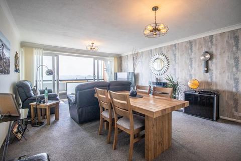 2 bedroom flat for sale, Eastern Esplanade, Southend-on-Sea SS1