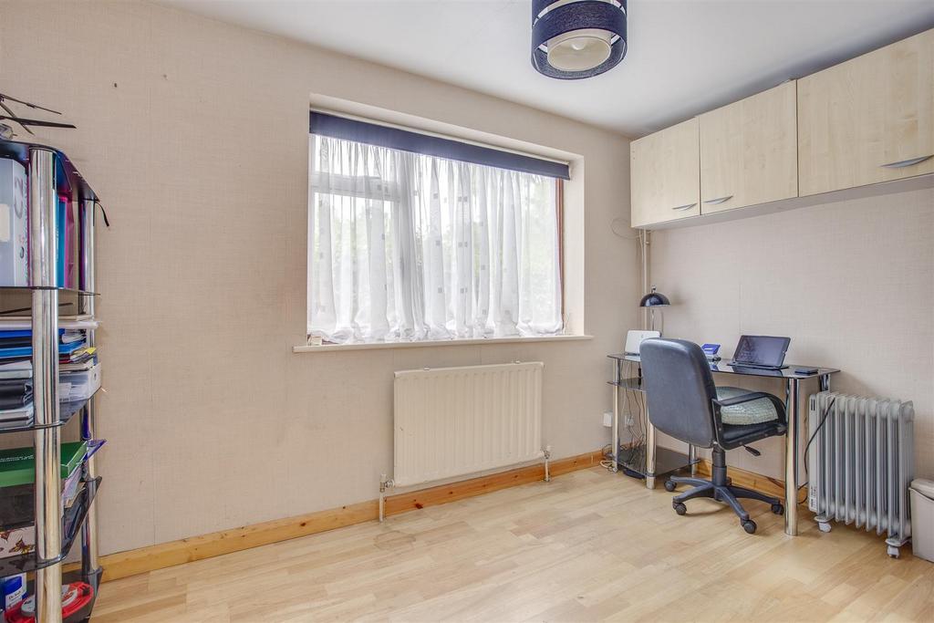 24 Totteridge Lane, HP13 7 QE-8.jpg