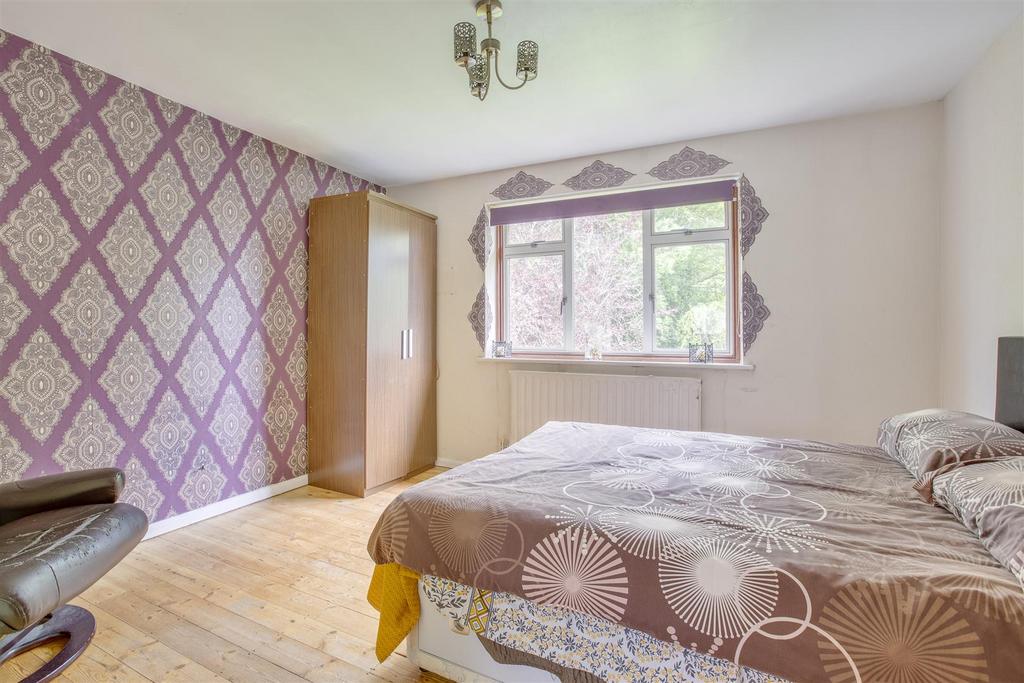 24 Totteridge Lane, HP13 7 QE-5.jpg