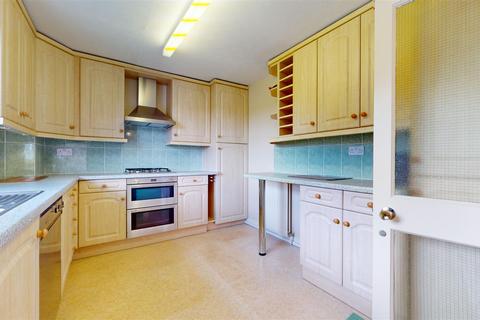 3 bedroom apartment for sale, Rocquaine Court, Ilminster Road, Swanage