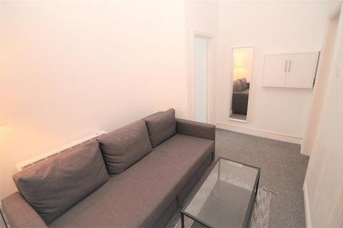1 bedroom flat to rent, BPC01541 King Square Avenue, Stokes Croft, BS2