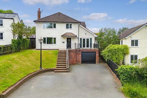 4 bedroom detached house for sale, Main Road, Ford End, Chelmsford