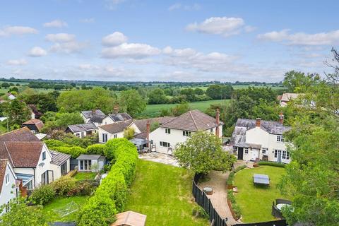 4 bedroom detached house for sale, Main Road, Ford End, Chelmsford