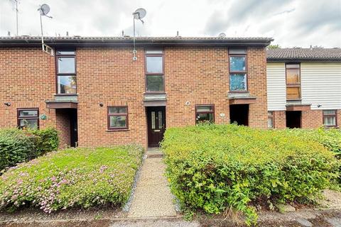 2 bedroom terraced house to rent, Sycamore Drive, Ash Vale GU12