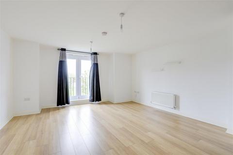 2 bedroom apartment to rent, Braunton Crescent, Mapperley NG3