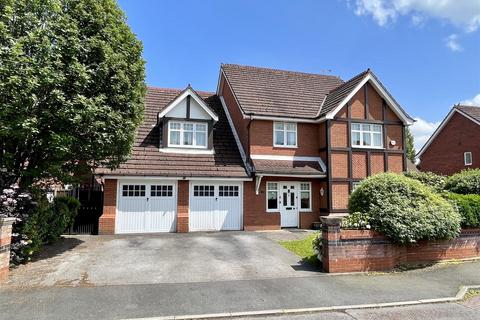 5 bedroom detached house to rent, Watermead, Sale