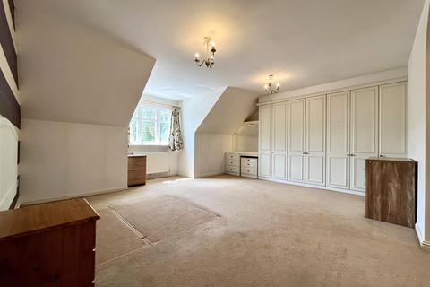 5 bedroom detached house to rent, Watermead, Sale