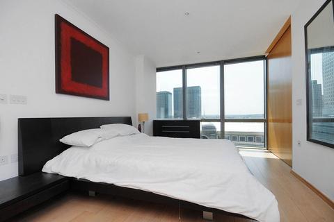 2 bedroom flat to rent, West India Quay, Docklands, E14