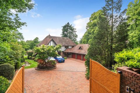 5 bedroom detached house for sale, Holly Hill Lane, Southampton SO31