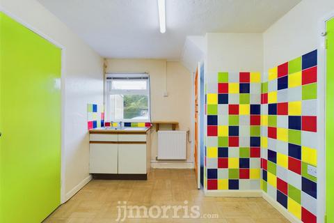 1 Mounton View, Cross Hands, Narberth, SA67 8DB