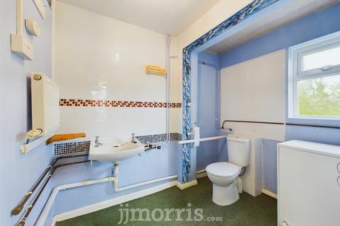 1 Mounton View, Cross Hands, Narberth, SA67 8DB