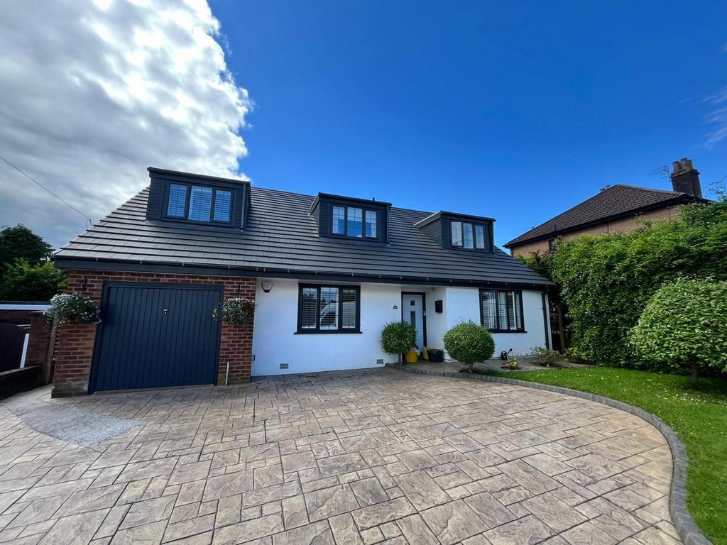 Kendal Road West, Brook BL0 5 bed detached house for sale £