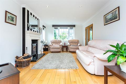 4 bedroom detached house for sale, 398, Greenmount BL8