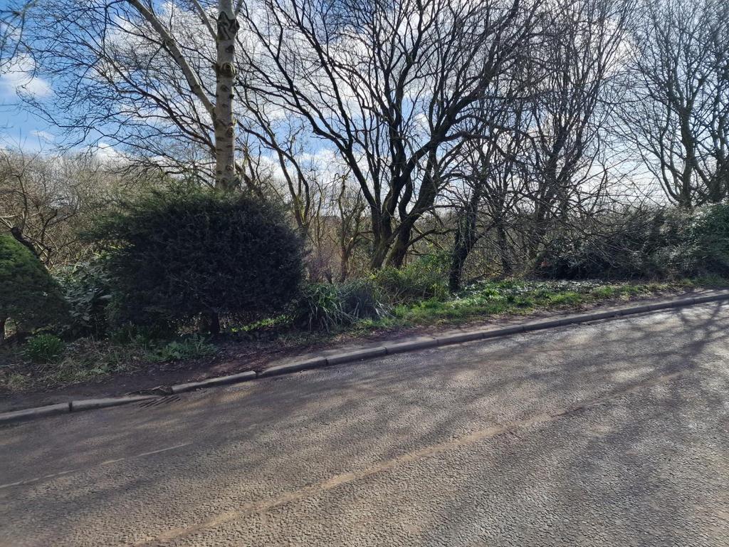 Fronting On To Walmersley Old Road