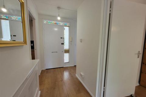 1 bedroom flat to rent, Ringmer Gardens, Hornsey, N19