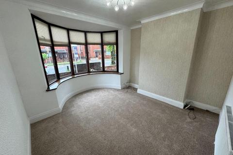 3 bedroom semi-detached house for sale, Bury Road, Manchester M26