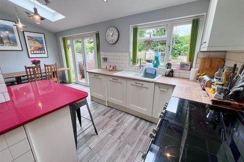 23 Ash Grove, Stratford-upon-avon, CV37 0DR