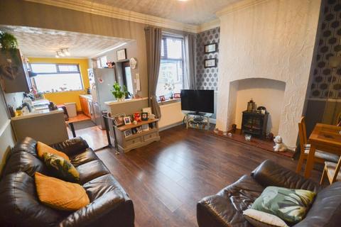 3 bedroom terraced house for sale, Dumers Lane, Manchester M26