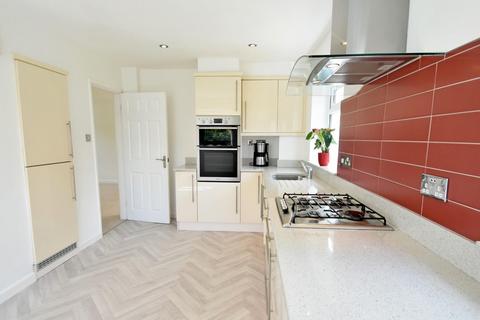 4 bedroom detached house for sale, Rudgwick Drive, Bury BL8