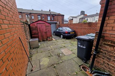 2 bedroom terraced house for sale, Regent Street, Bury BL9