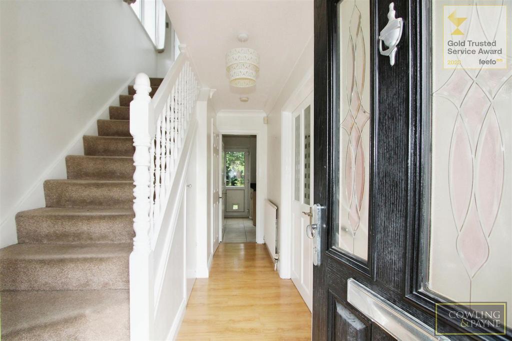 South Woodham Ferrers 4 bed detached house to rent £1,700 pcm (£392 pw)