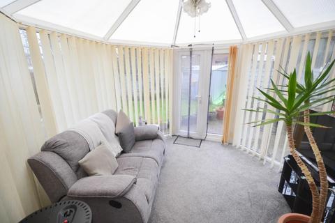 3 bedroom semi-detached house for sale, Moss Shaw Way, Manchester M26