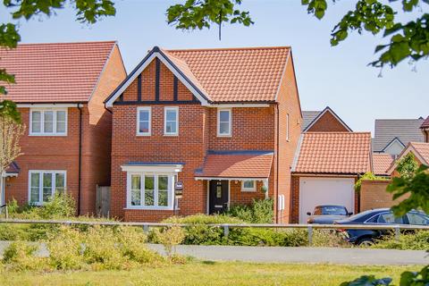 3 bedroom detached house for sale, Myrtlewood Road, Bury St. Edmunds