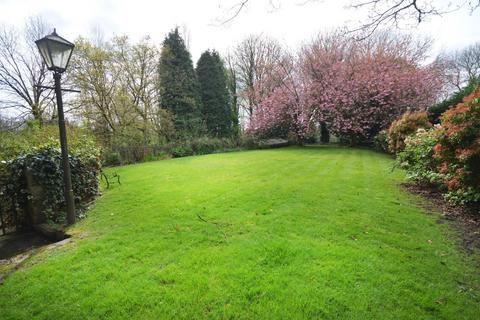 4 bedroom detached house for sale, Manchester Road, Bury BL9