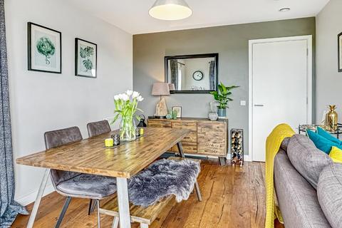 Flat 13, Maddox House Beech Drive, Trumpington, Cambridge, CB2 9PQ