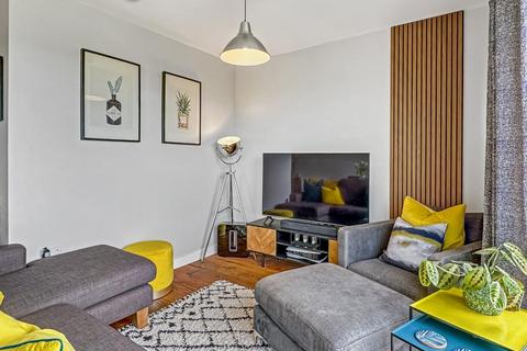 Flat 13, Maddox House Beech Drive, Trumpington, Cambridge, CB2 9PQ