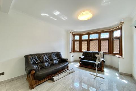 5 bedroom house to rent, Morland Gardens, Southall