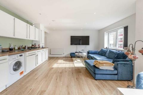 15, Gateway Court Convent Way, Southall, UB2 5PT