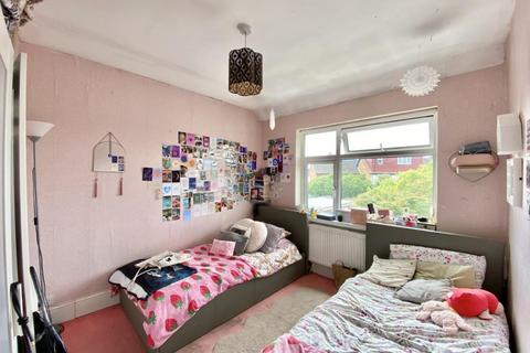 51 Hewens Road, Uxbridge, UB10 0SR