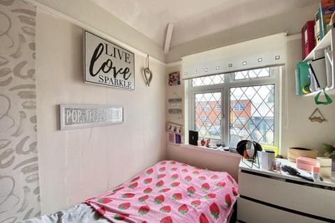 51 Hewens Road, Uxbridge, UB10 0SR