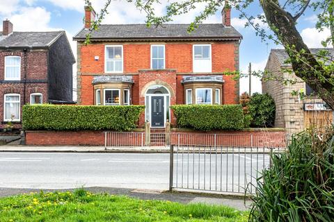 3 bedroom detached house for sale, Walmersley Road, Bury BL9