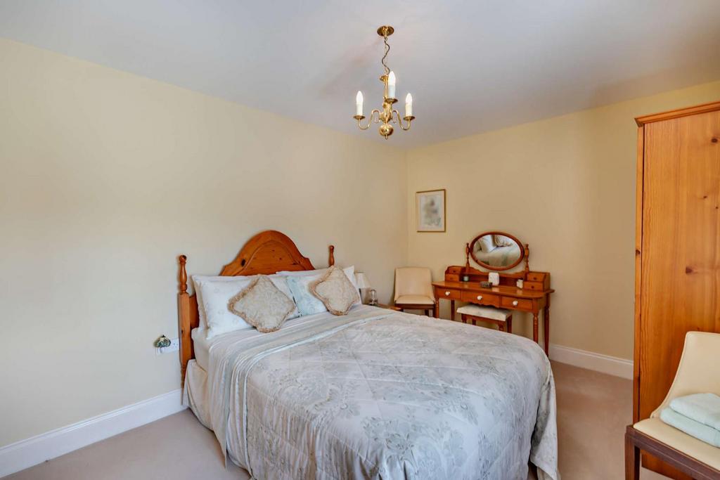8602184-interior24-800.jpg