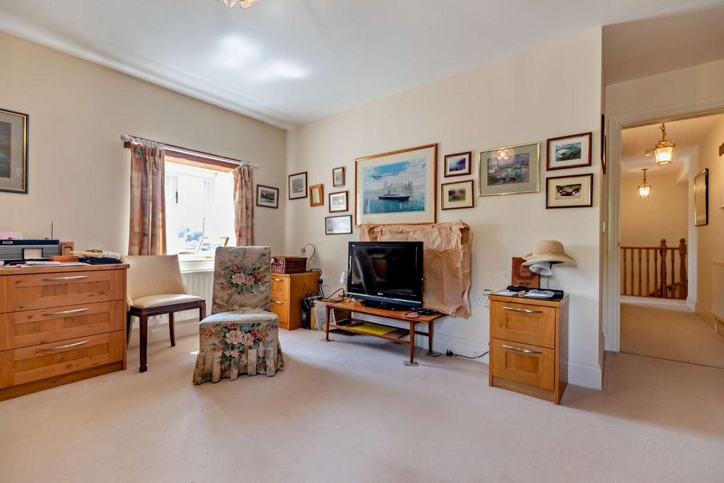 8602184-interior21-800.jpg