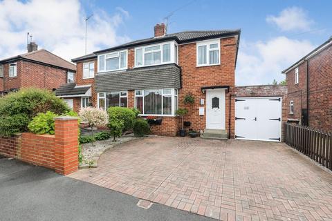 3 bedroom semi-detached house for sale, Crossways Drive, Harrogate HG2 7DH