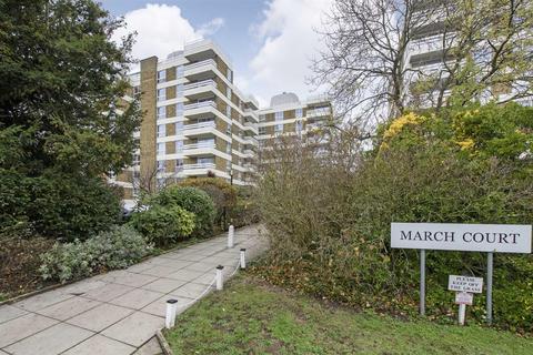 2 bedroom flat to rent, March Court, Warwick Drive, Putney