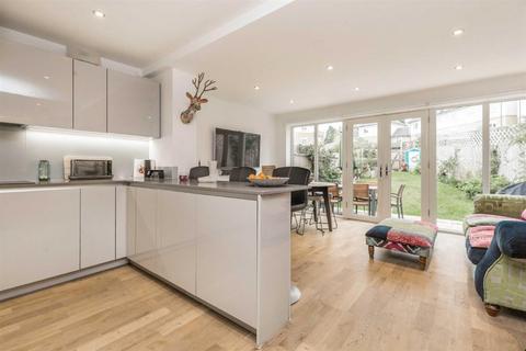 19 Mowbray Close, Epping, CM16 5AZ