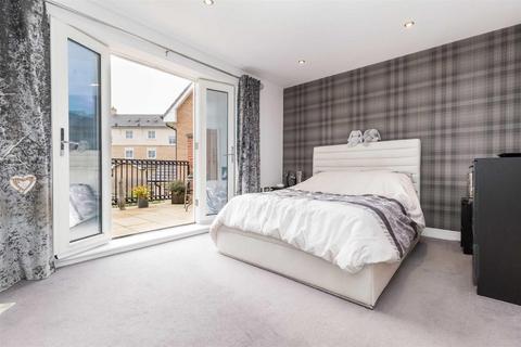 19 Mowbray Close, Epping, CM16 5AZ